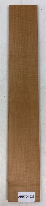 Fretboard Maple flamed, Caramel, 723x110x10mm Unique Piece #025